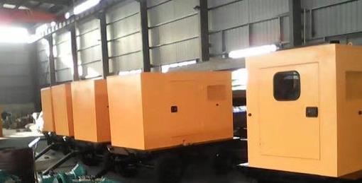 锦江柴油发电机组冬季启动后需要进行哪些检查和操作？